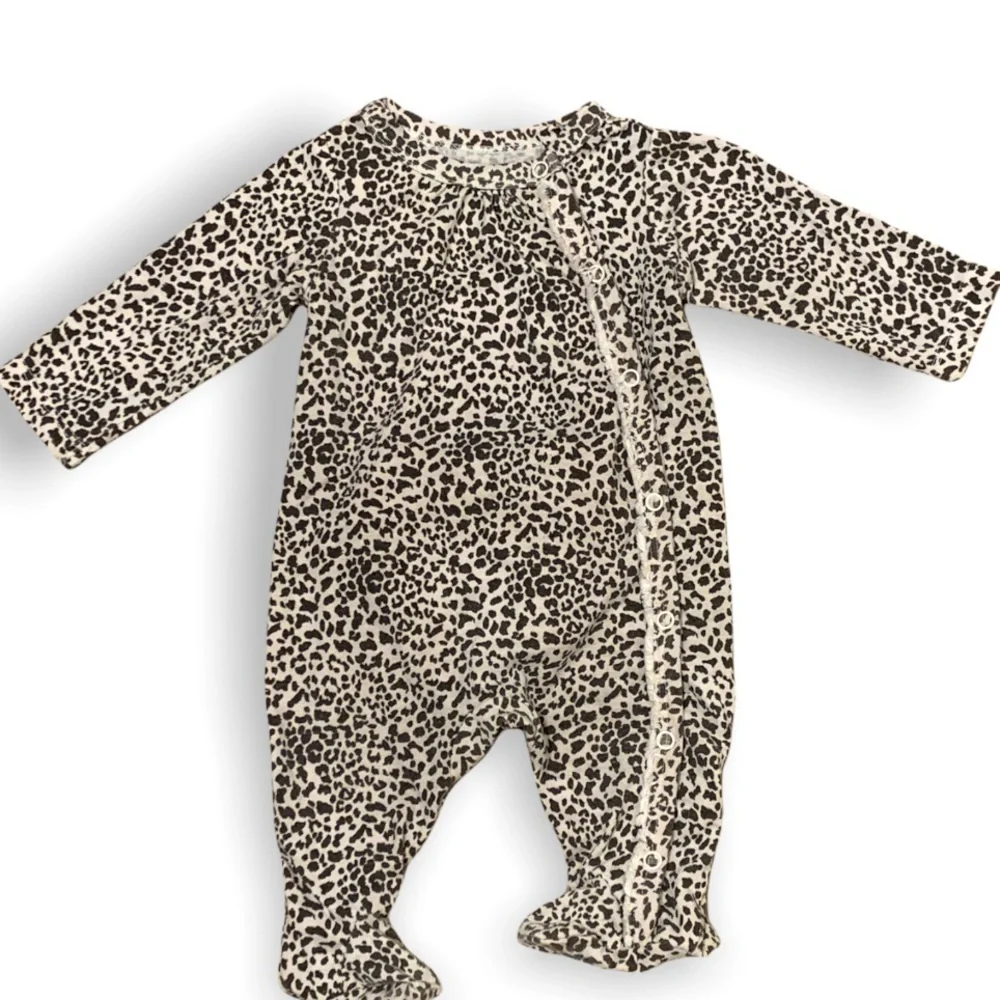 Jessica Simpson Baby Girls 0-3 Months Leopard-Print Footed Coverall